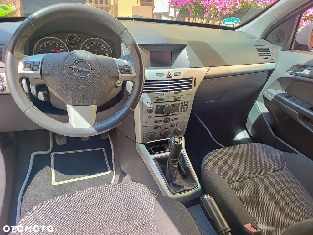 Opel Astra - 19