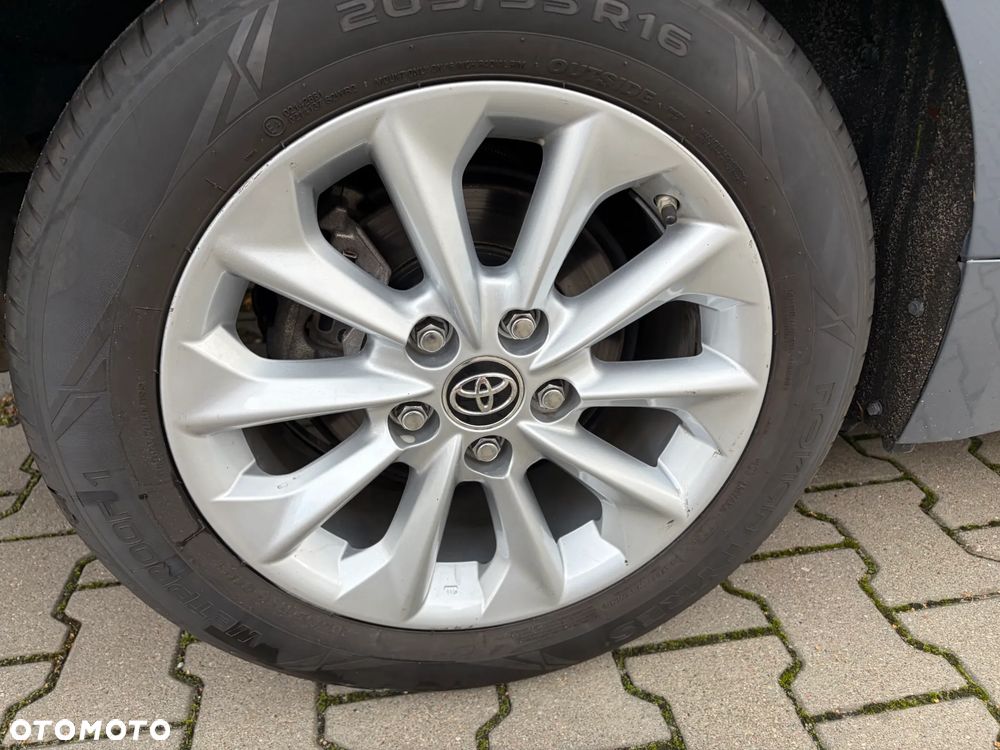 Toyota Corolla - 19
