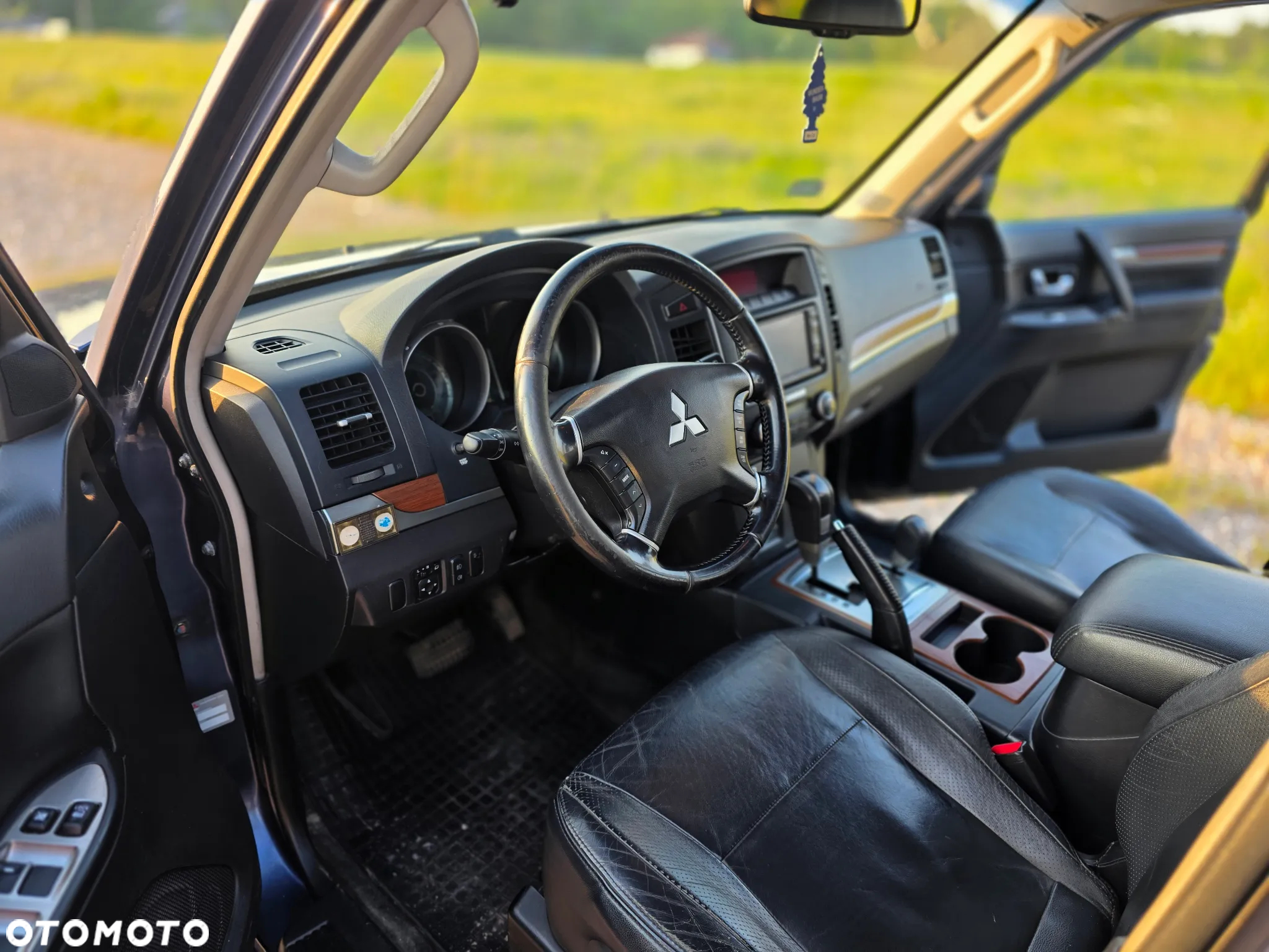 Mitsubishi Pajero 3.2 DID Instyle - 9