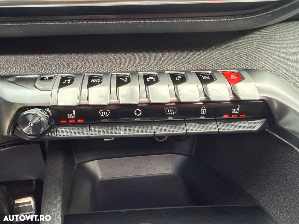 Peugeot 3008 1.6 THP EAT6 GT-Line - 30