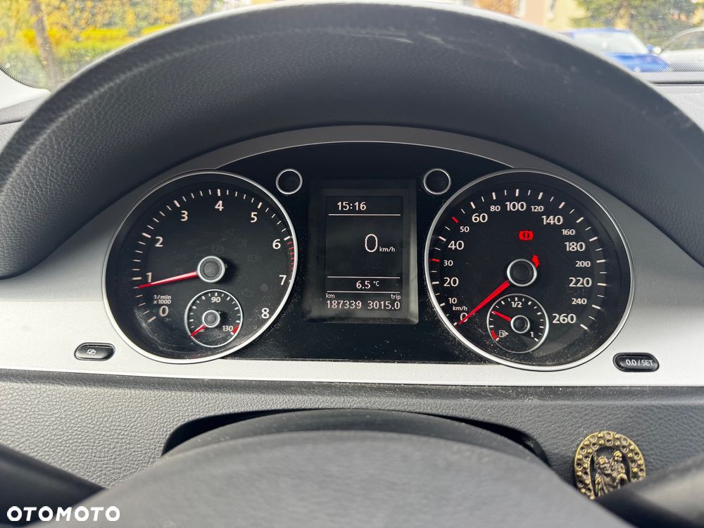 Volkswagen Passat 1.8 TSI Comfortline - 10