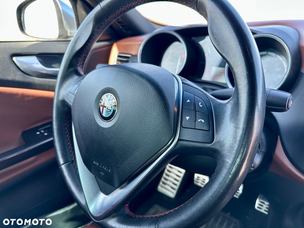 Alfa Romeo Giulietta 1.6 JTDM 16V - 20