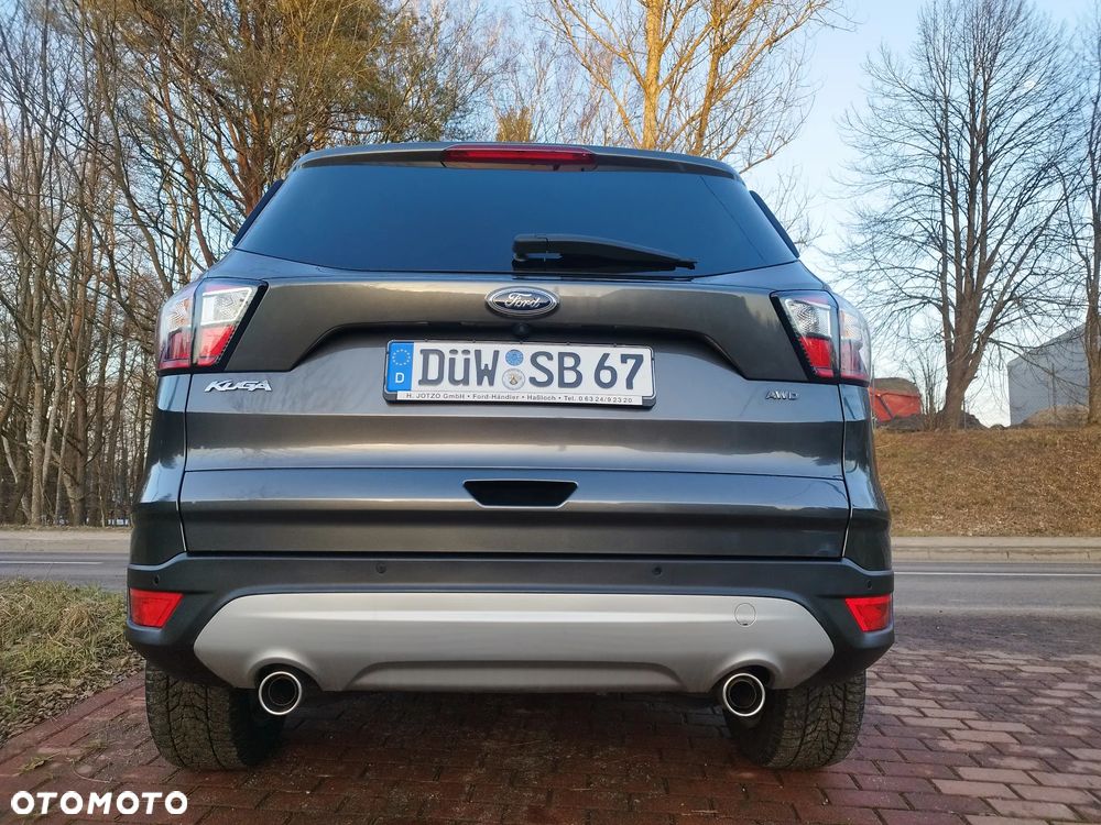 Ford Kuga - 10