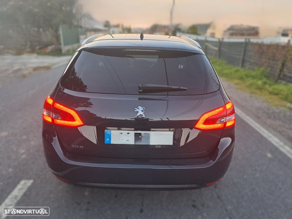 Peugeot 308 SW - 6