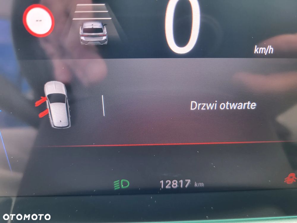 Opel Astra 1.2 Turbo Elegance - 11