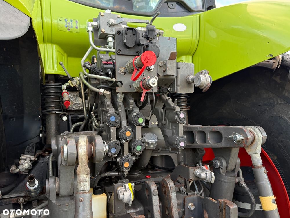 Claas Axion 850 - 10