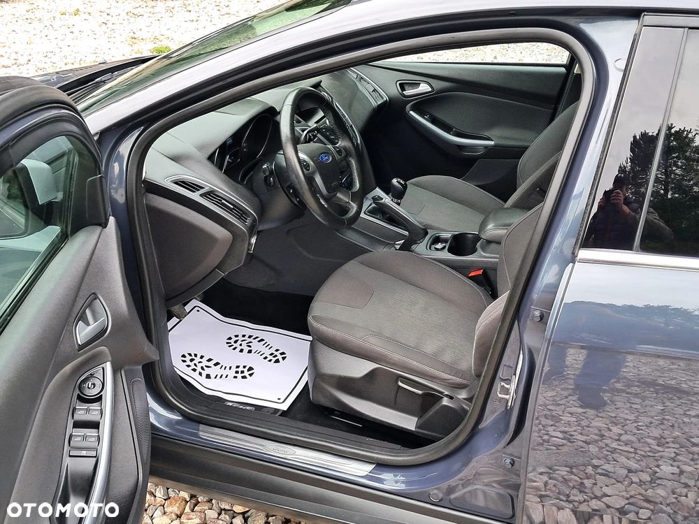 Ford Focus 1.6 Titanium - 13