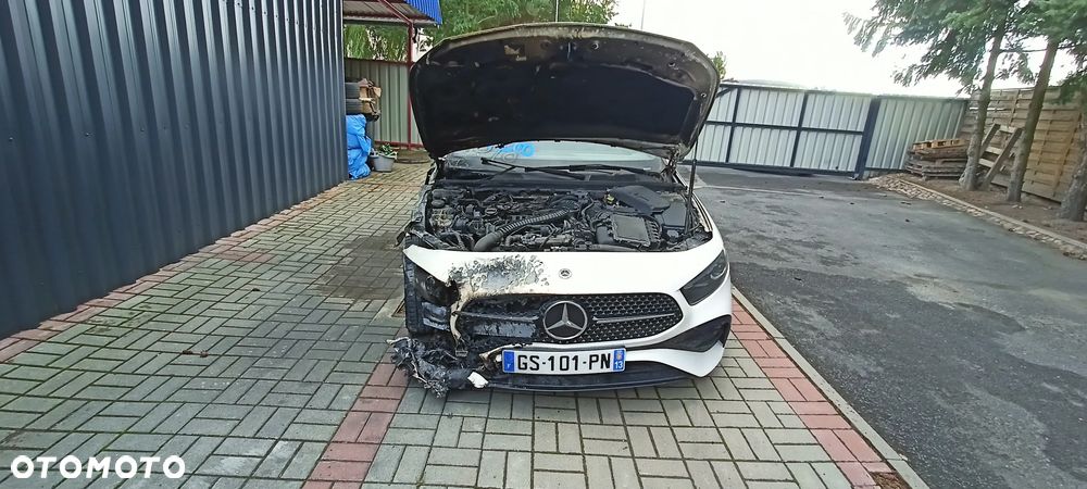 Mercedes-Benz Klasa A 200 d 8G-DCT Edition AMG Line - 2