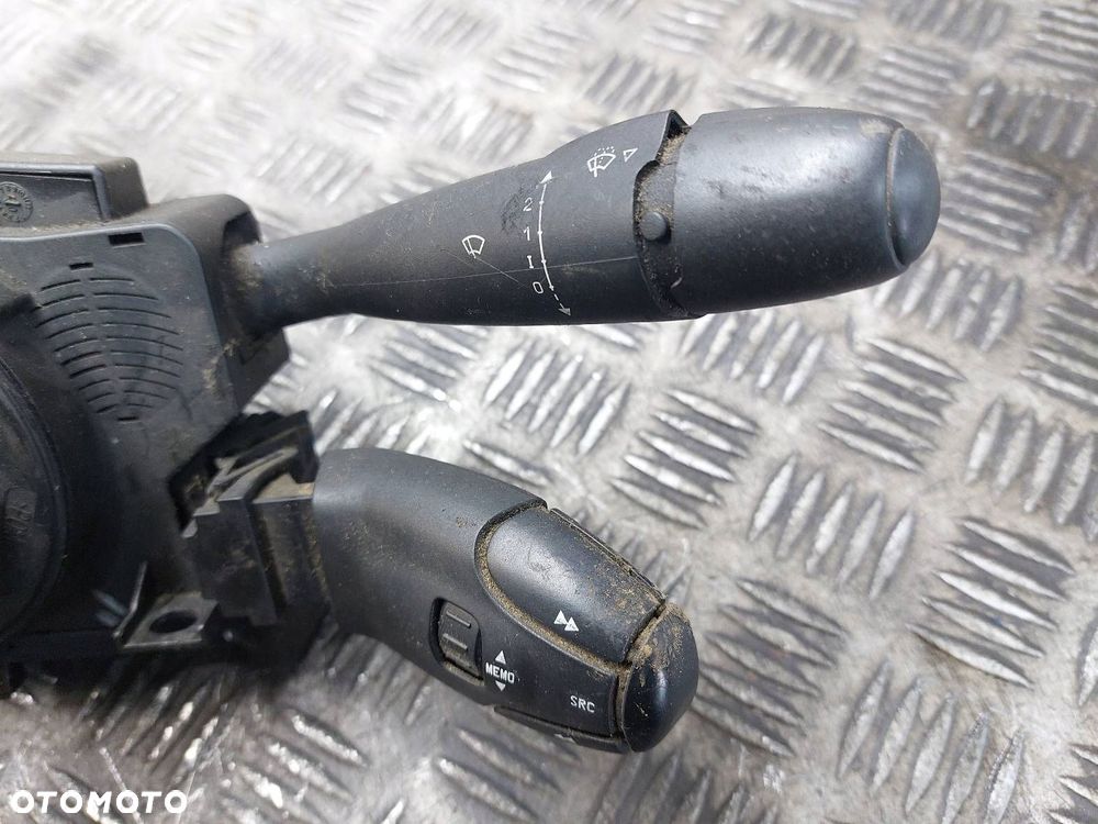 MANETKA PRZEŁĄCZNIK ZESPOLONY TAŚMA BERLINGO I PARTNER I 96605680XT - 3