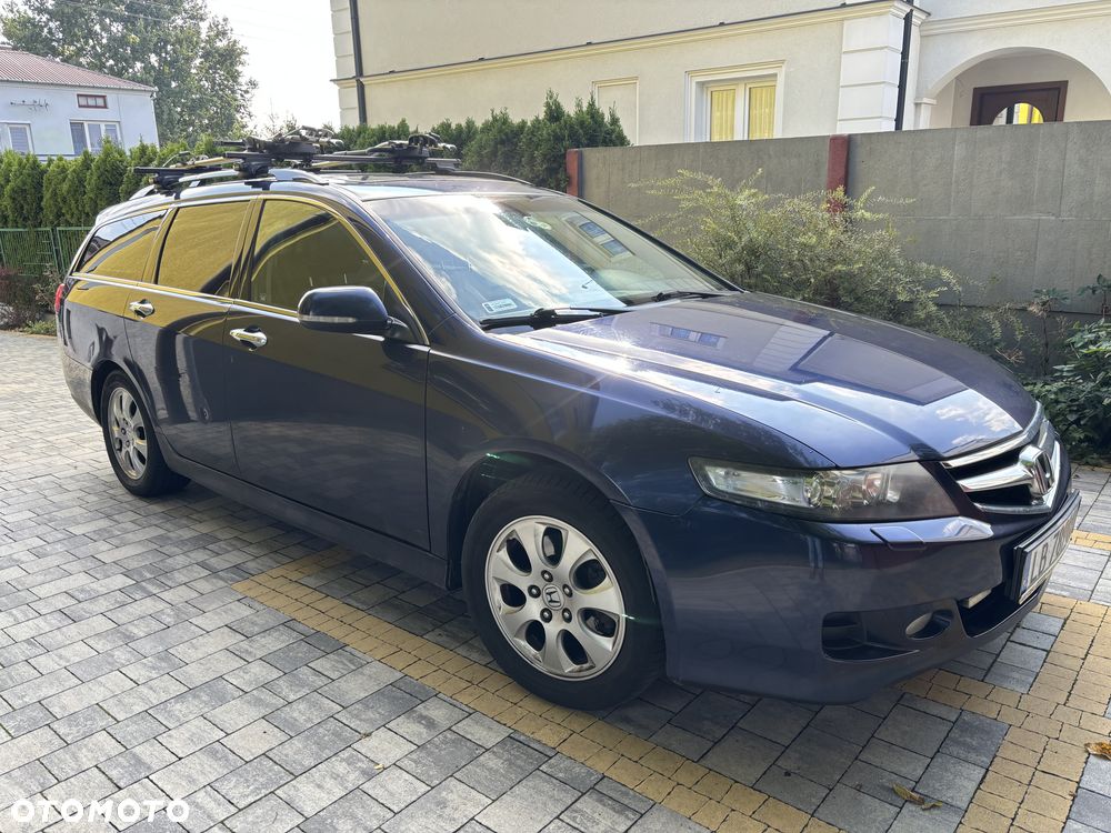 Honda Accord 2.2i-CTDi Executive - 1