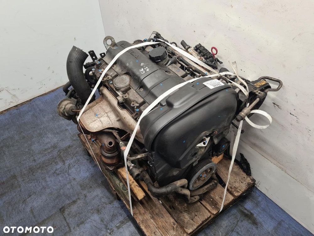 VOLVO V40 2.0 T 163 KM SILNIK BENZYNOWY B 4204 T3 - 13