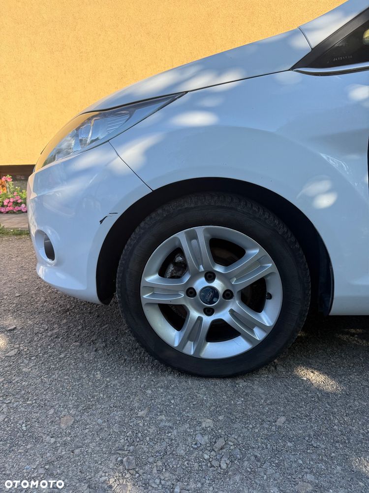 Ford Fiesta 1.6 TDCi Ghia - 6