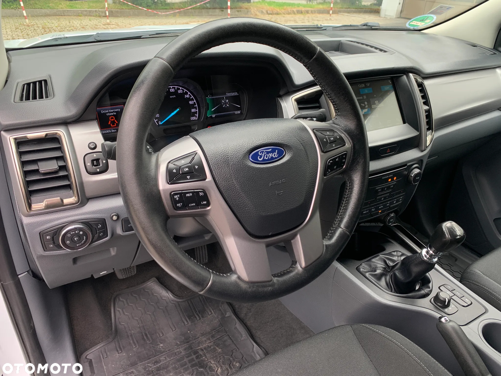 Ford Ranger 2.2 TDCi 4x4 DC XL EU6 - 12
