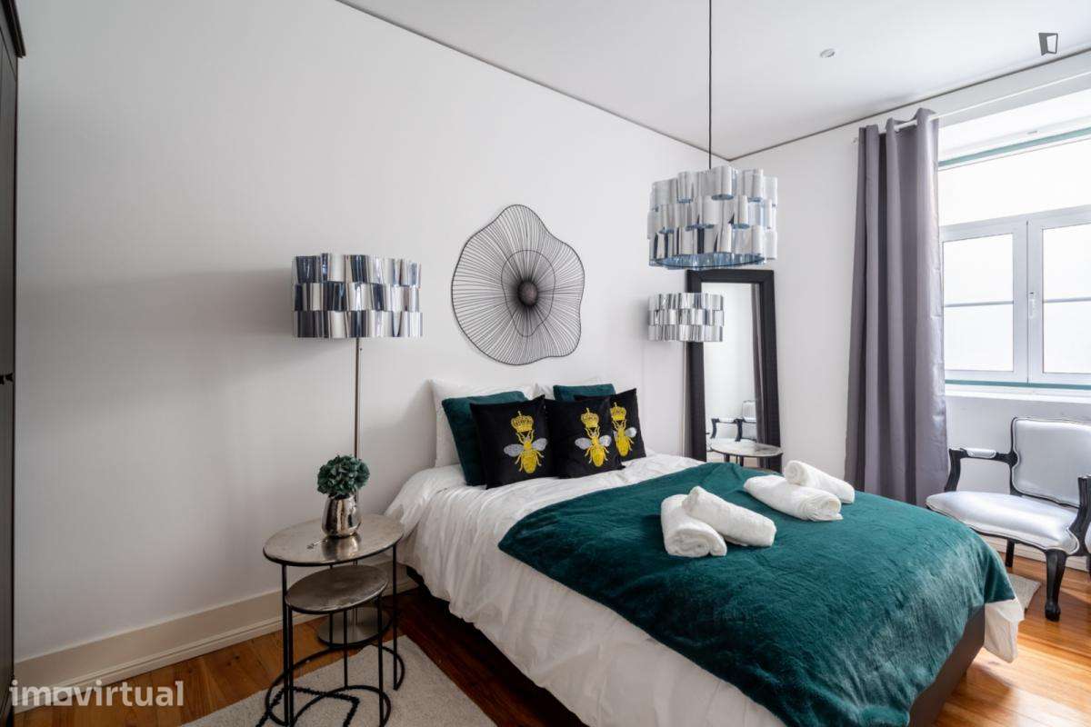 Apartamento com 1 quartos - localizado em Campo de Ourique Lisbon - Grande imagem: 2/25