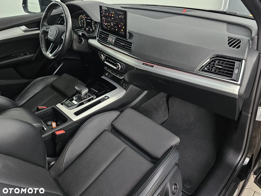 Audi Q5 50 TFSIe quattro S tronic S line - 33