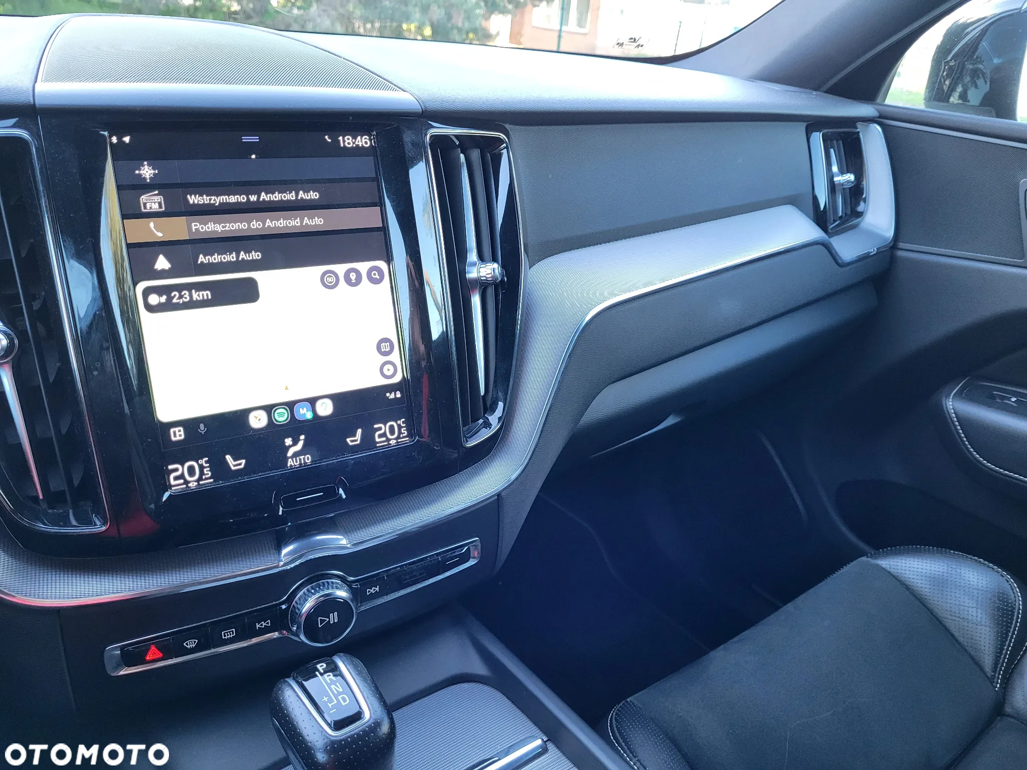 Volvo XC 60 D4 Geartronic RDesign - 12