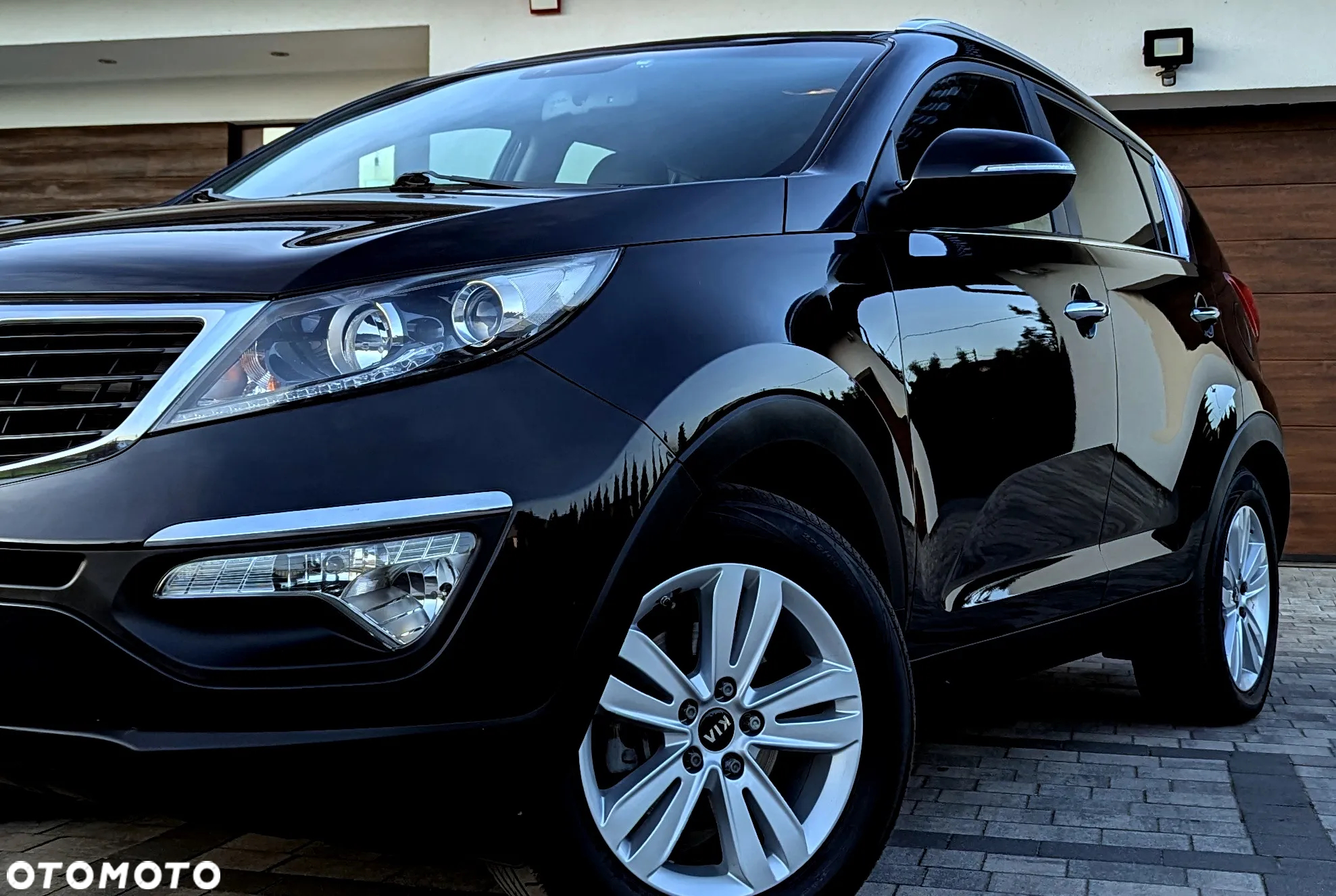 Kia Sportage 2.0 L 2WD - 22