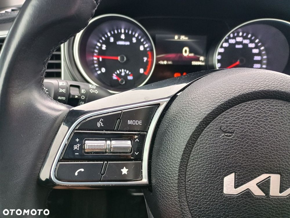 Kia Ceed 1.5 T-GDI M - 21