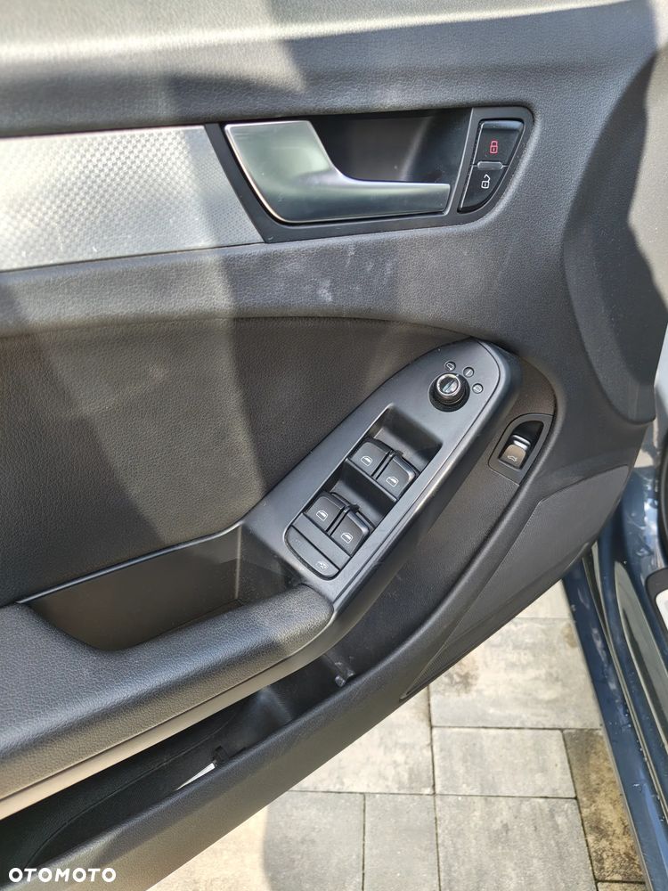 Audi A4 Limousine - 18