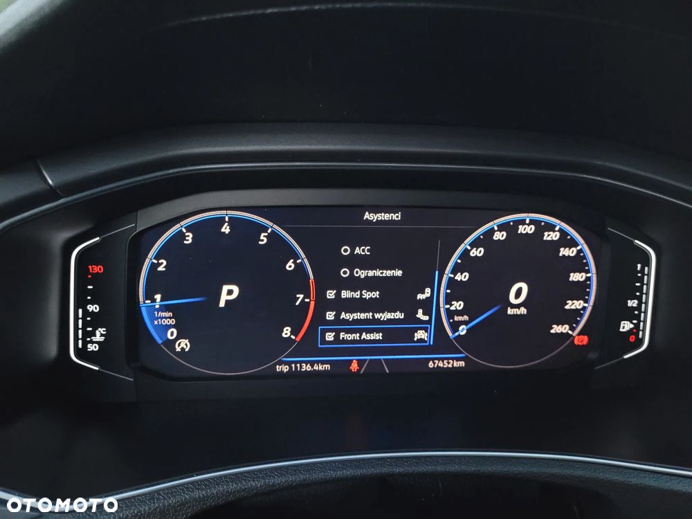 Volkswagen T-Roc 1.5 TSI R-Line DSG - 16