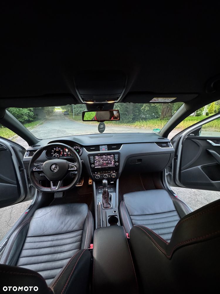 Skoda Octavia 2.0 TSI RS DSG - 35