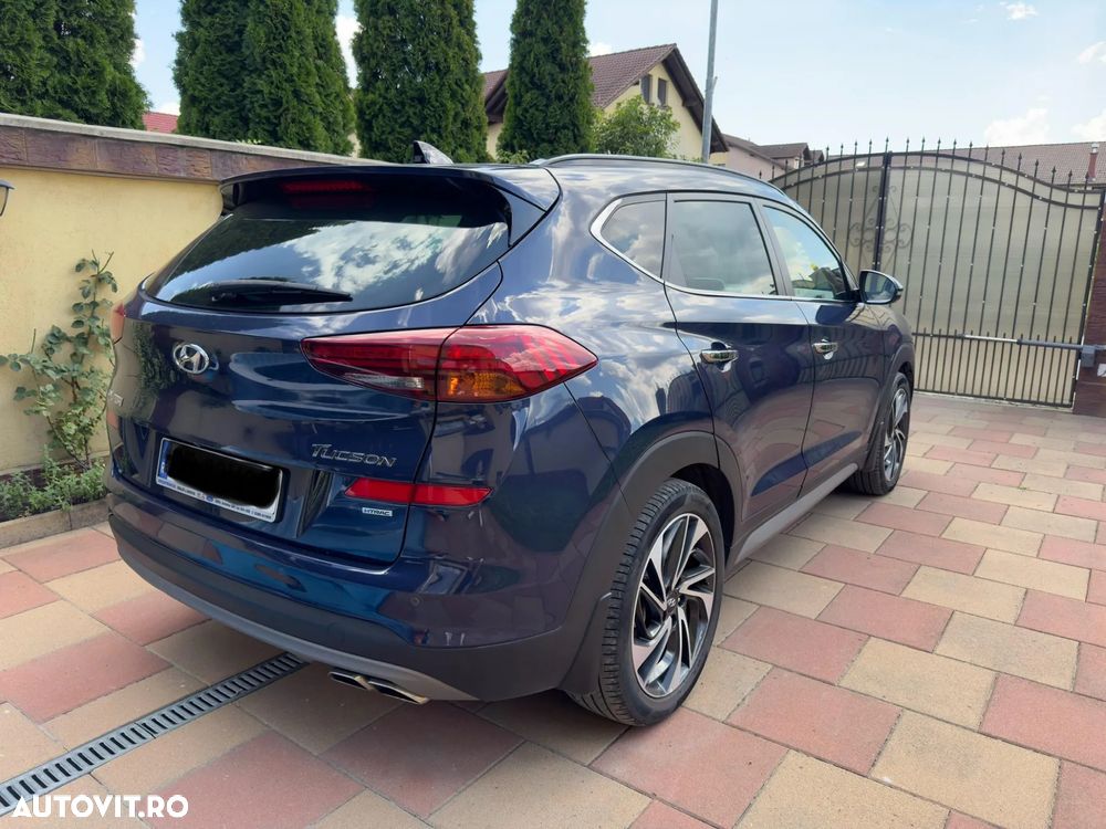 Hyundai Tucson 2.0 CRDI 4WD 6AT Luxury Pack+ - 3