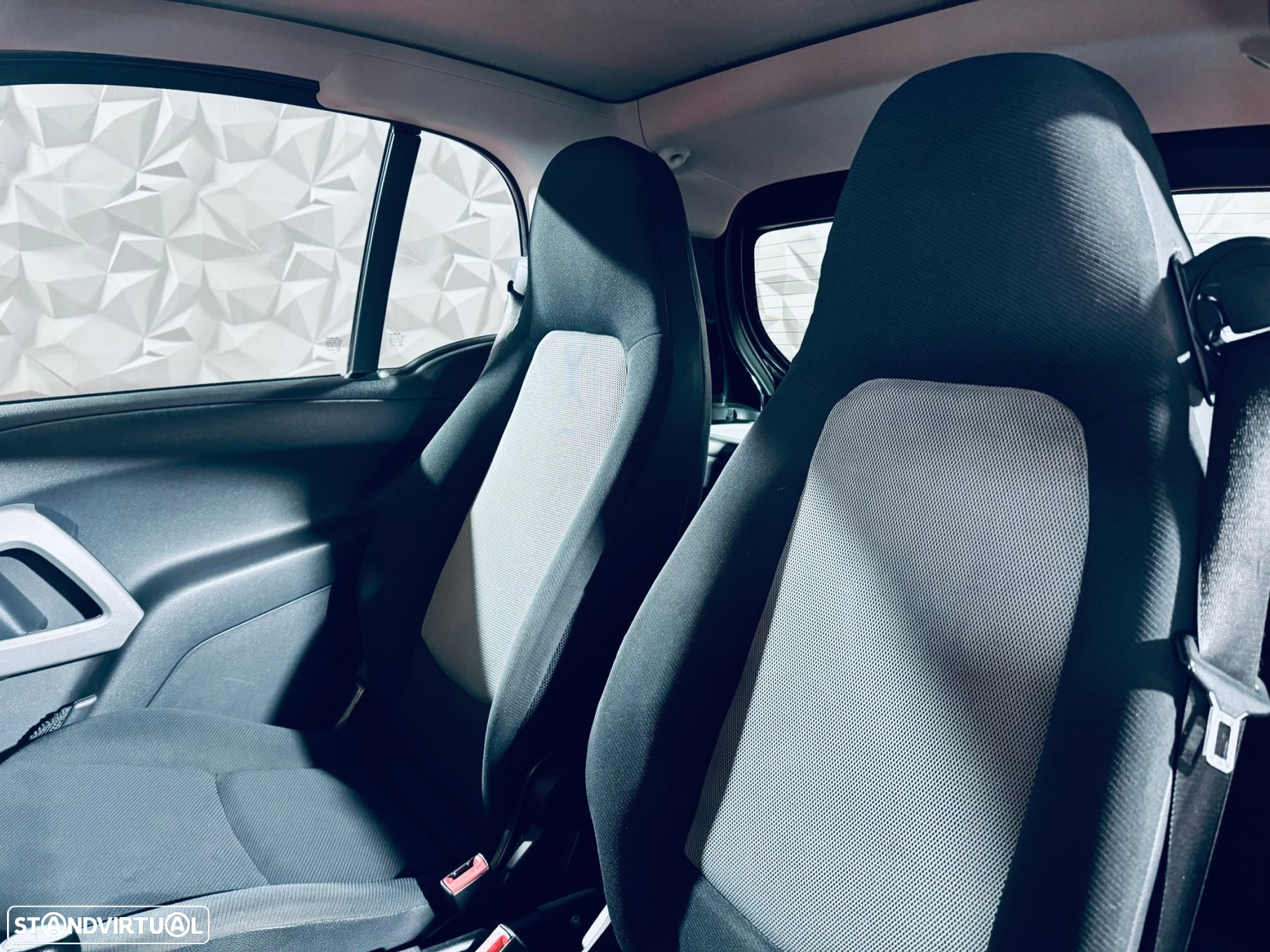 Smart ForTwo Coupé 1.0 mhd Pure 71 - 23