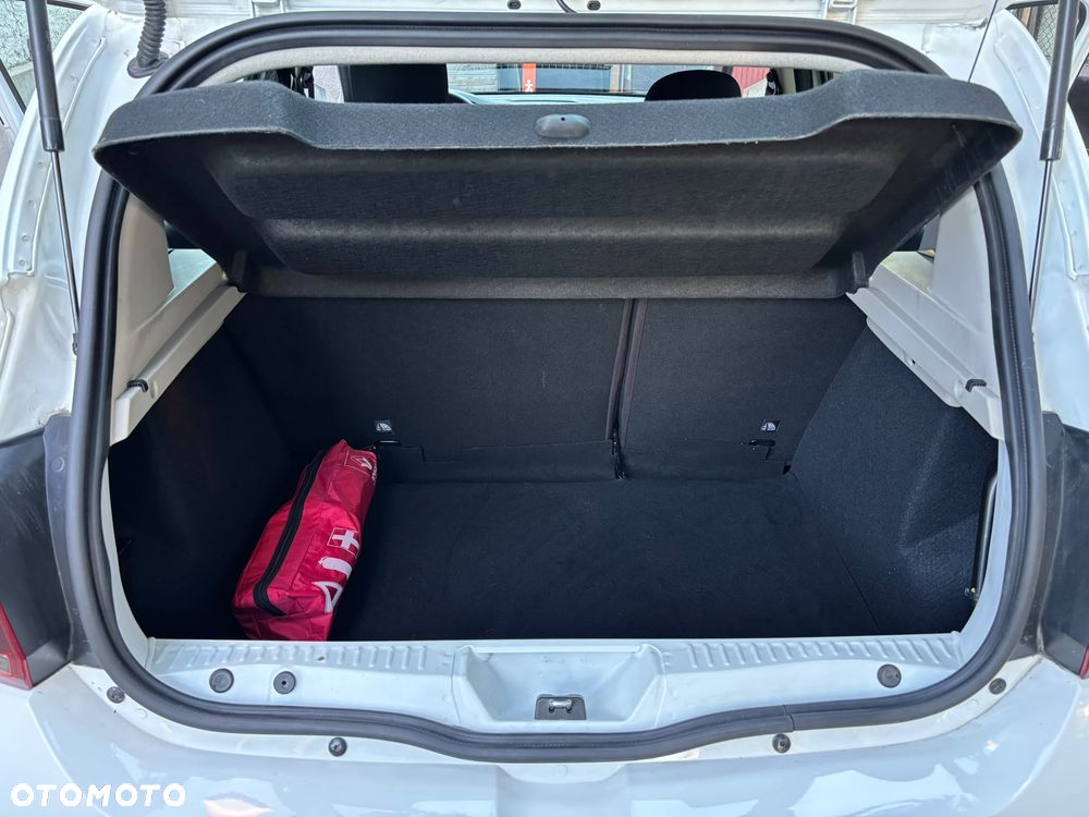 Dacia Sandero 1.0 SCe Laureate - 15