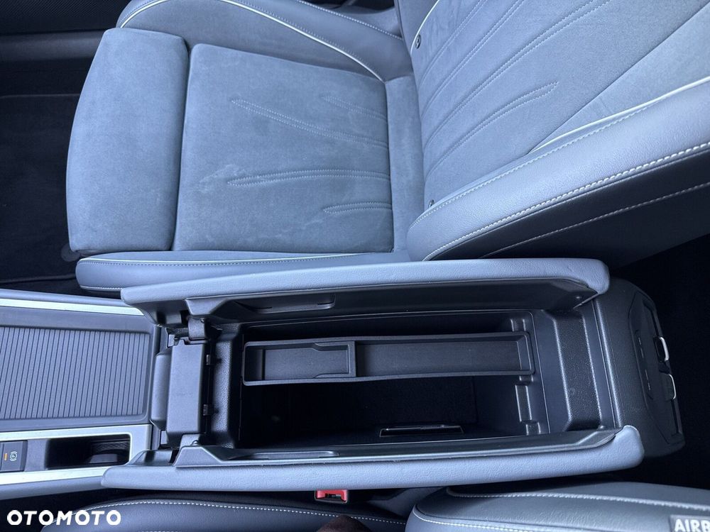 Volkswagen Passat 2.0 TDI SCR Style DSG - 27