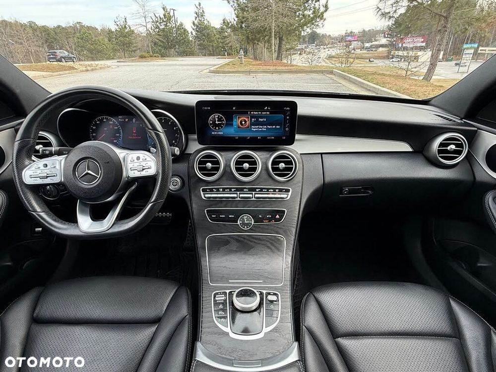 Mercedes-Benz Klasa C 300 4Matic 9G-TRONIC AMG Line - 18