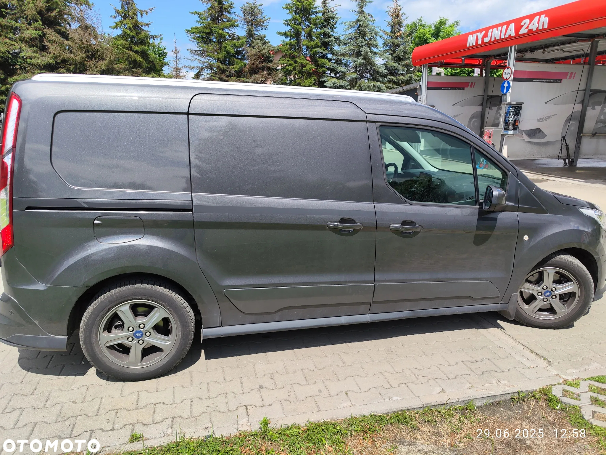 Ford Connect - 5