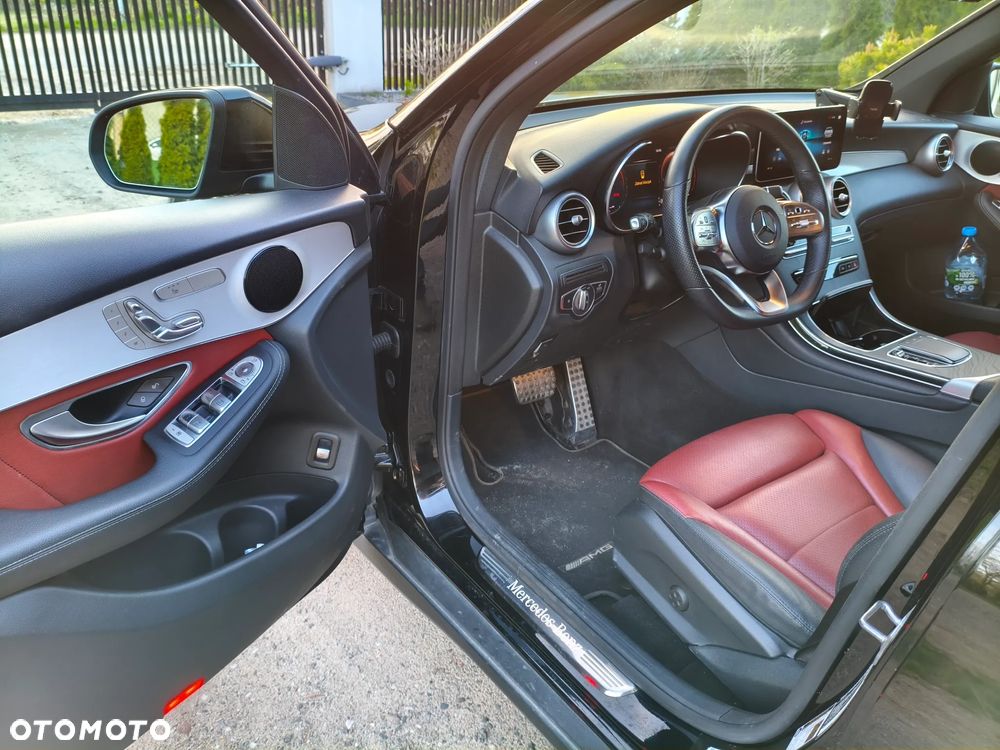 Mercedes-Benz GLC 300 mHEV 4-Matic AMG Line - 10