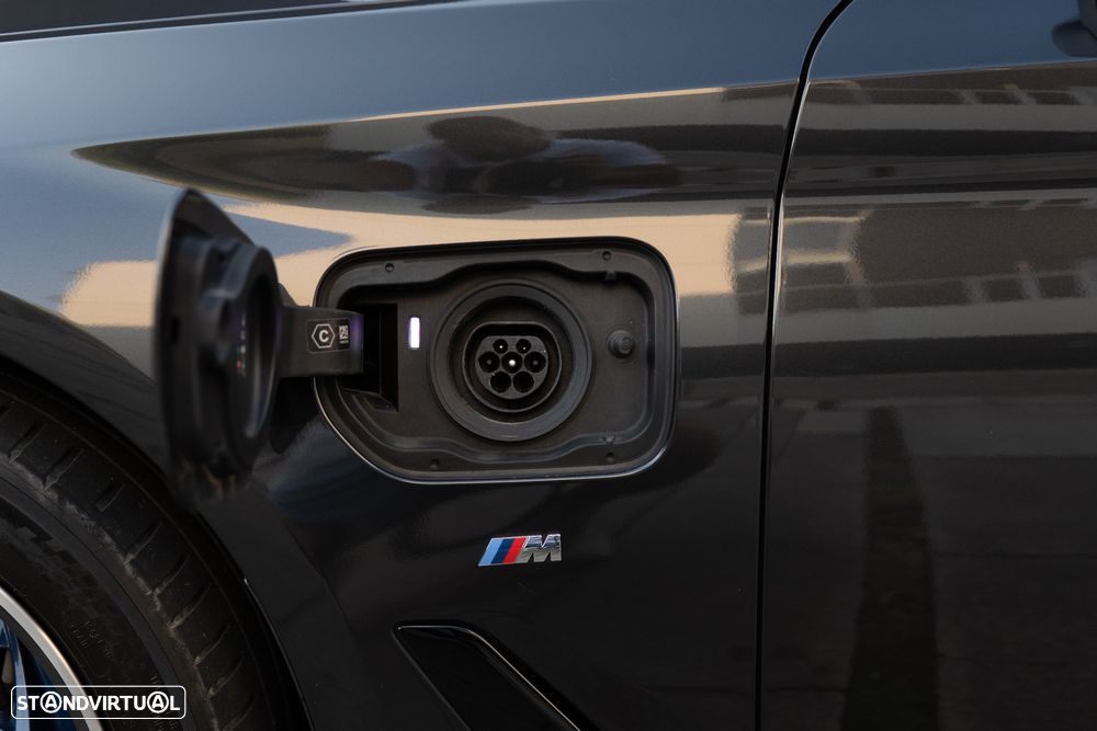 BMW 520 e Pack M - 6