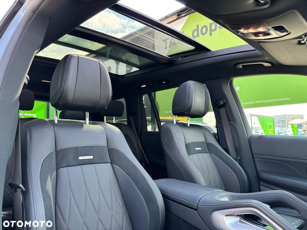 Mercedes-Benz GLS - 16