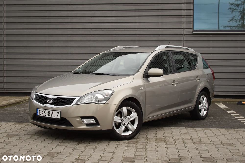 Kia Ceed 1.6 Comfort + - 2