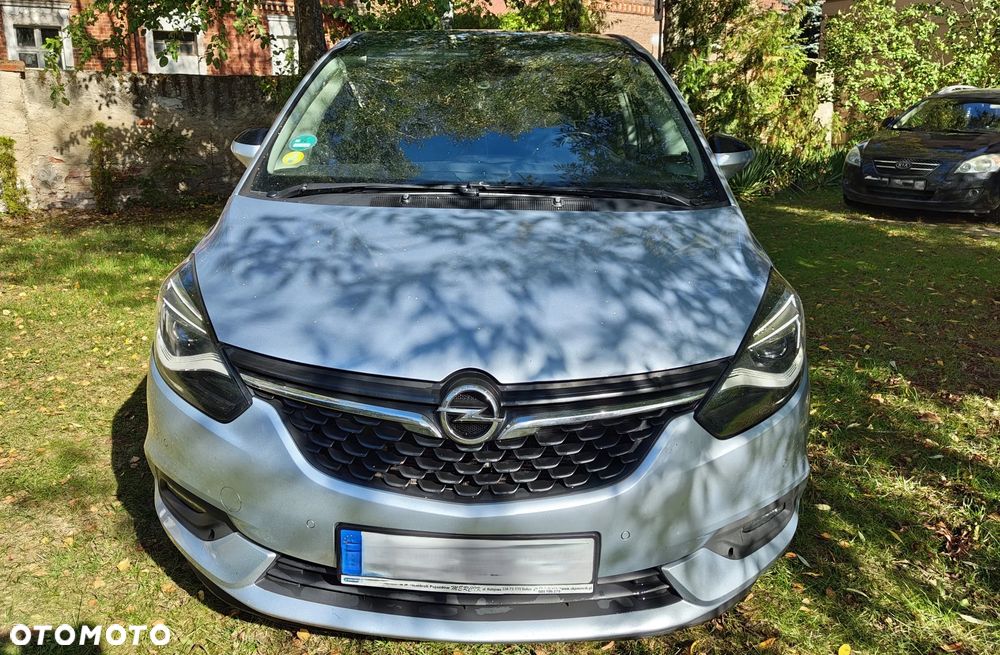 Opel Zafira 2.0 CDTI Cosmo S&S - 2
