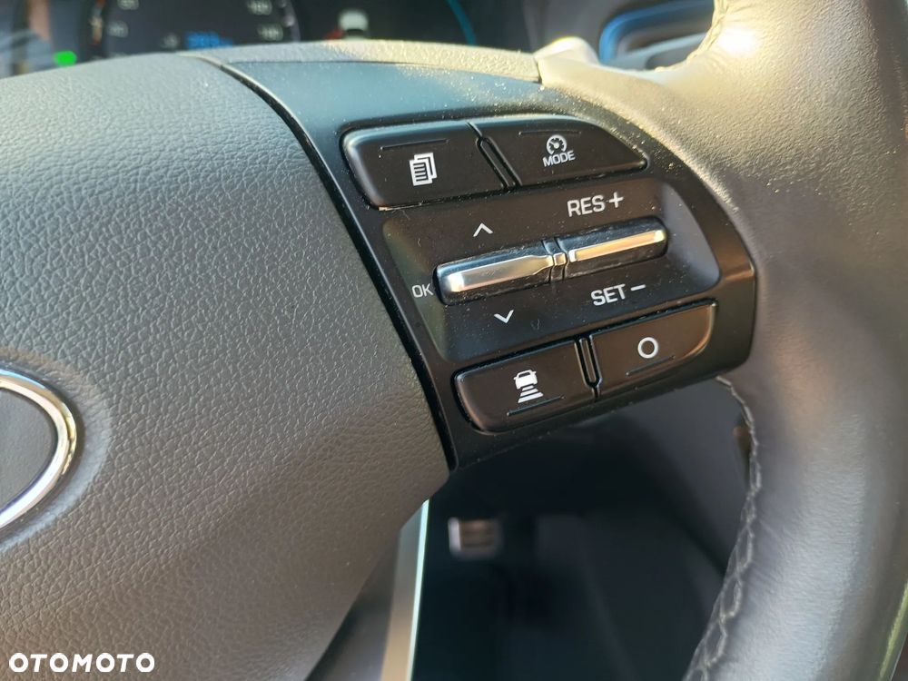 Hyundai IONIQ 1.6 GDI Premium - 26