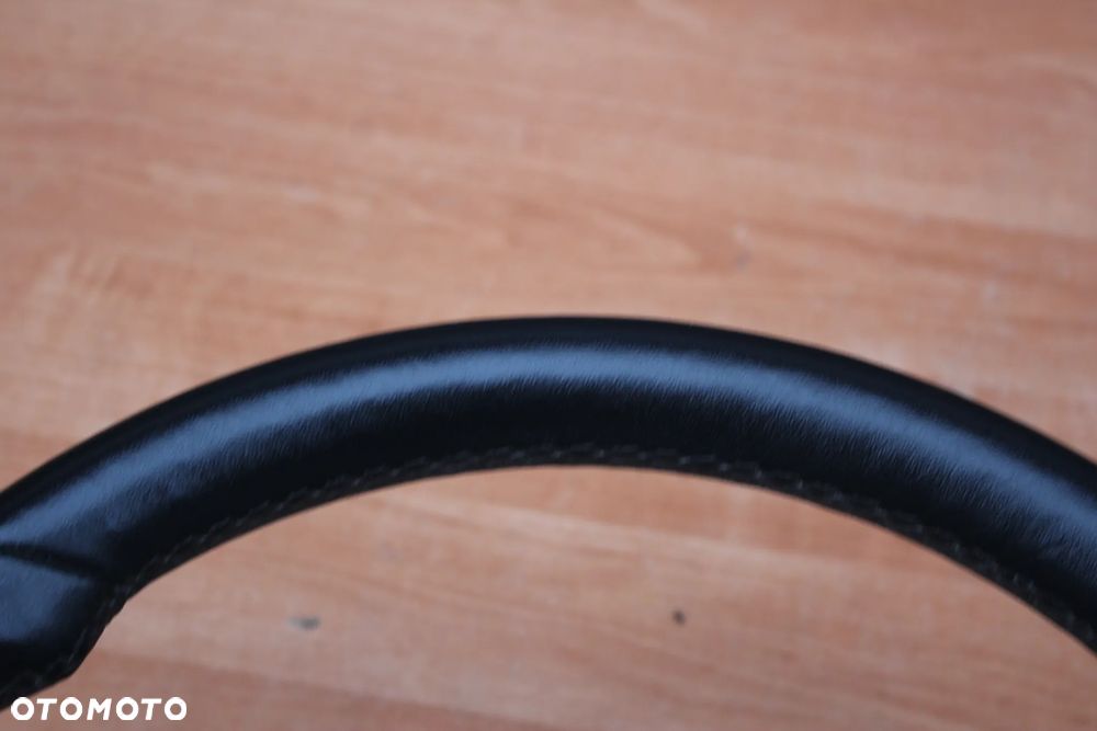 KIEROWNICA SKÓRZANA GRZANA STEROWANIE OPEL ZAFIRA C MOKKA MERIVA B ASTRA J 13351025 - 8