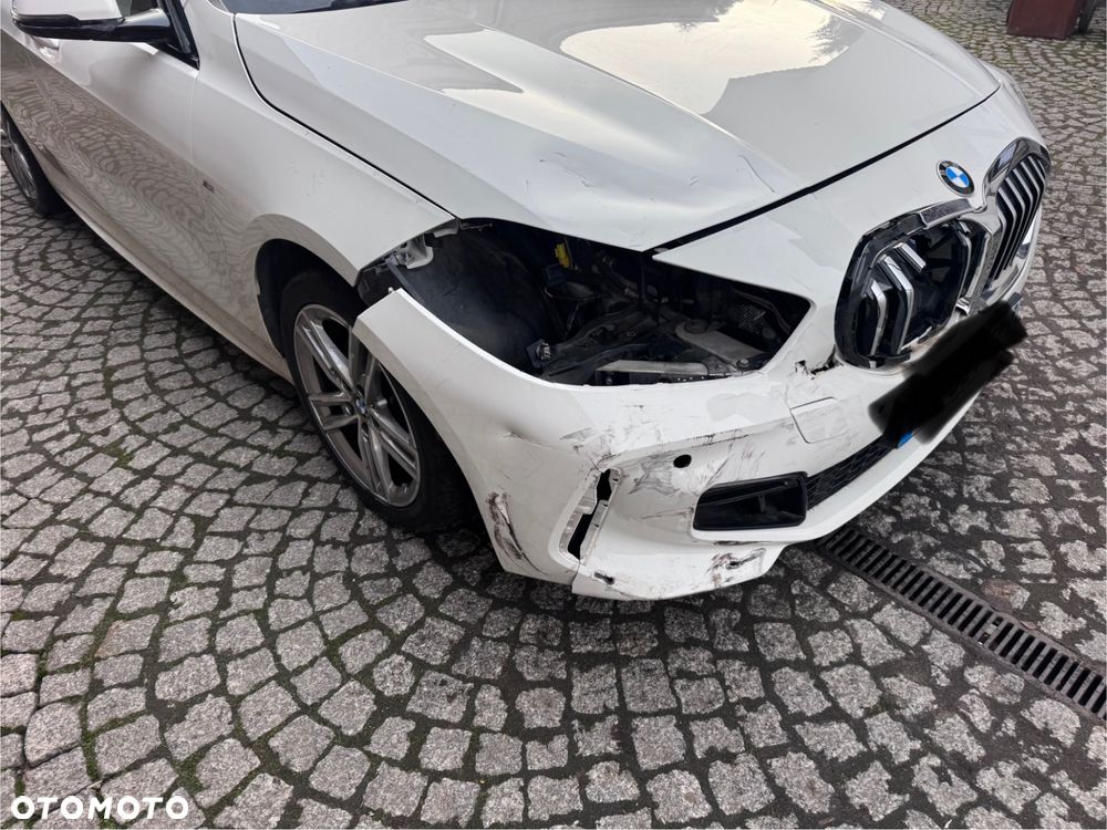 BMW Seria 1 118i GPF M Sport - 11