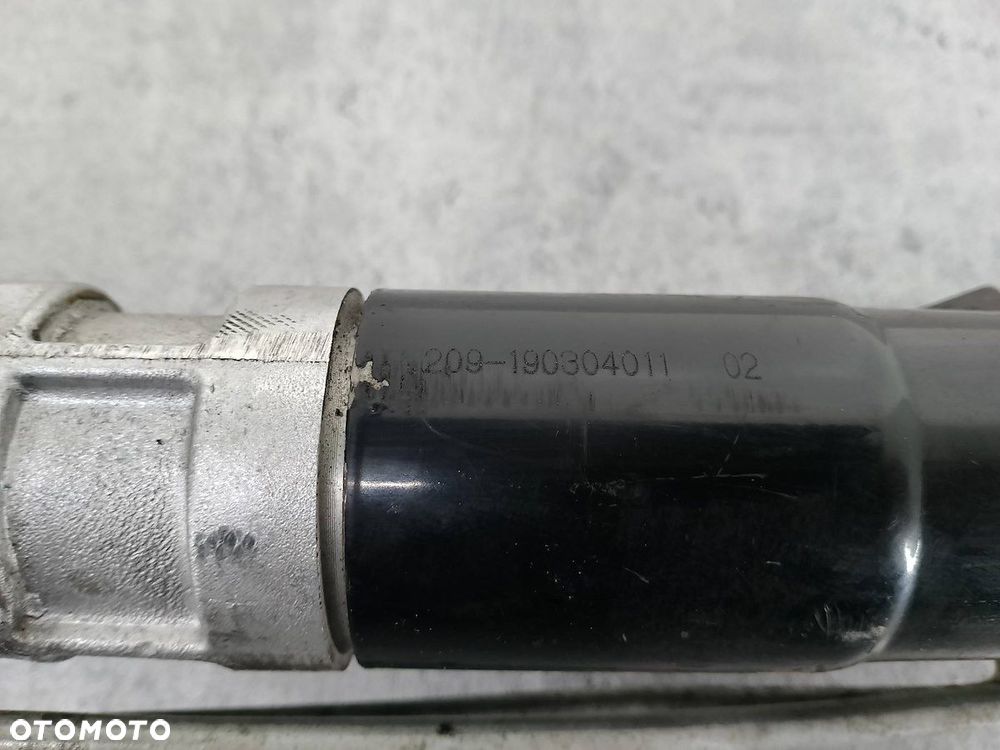 MAGLOWNICA PRZEKŁADNIA KIEROWNICY AUDI A4 B6 3.0 V6 - 3