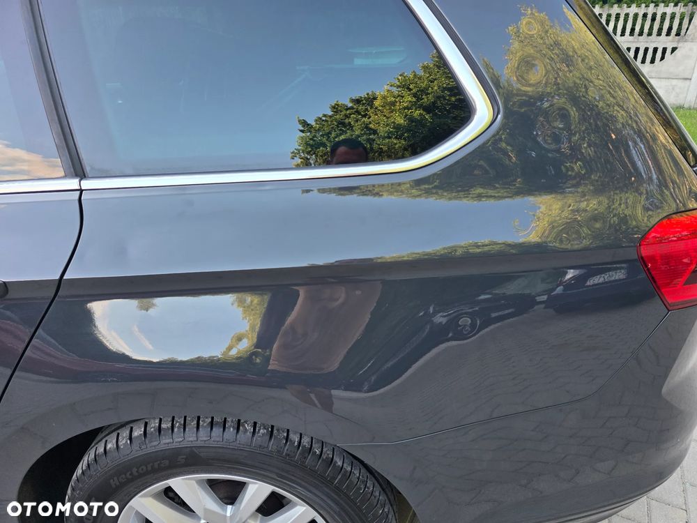 Volkswagen Passat 2.0 TDI SCR DSG Business - 11