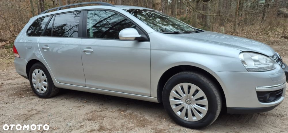 Volkswagen Golf 1.9 TDI Comfortline DSG - 2