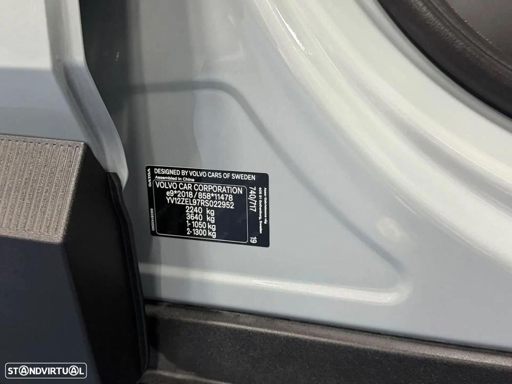 Volvo EX30 Single Motor Extended Range RWD Plus - 45