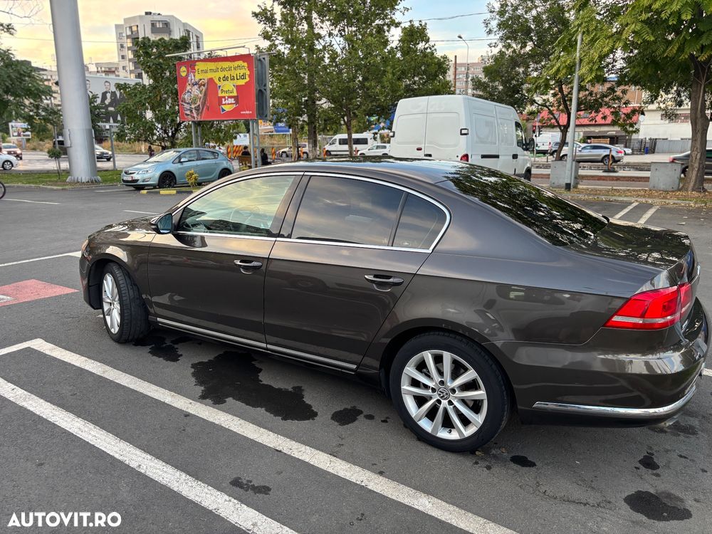 Volkswagen Passat 2.0 TDI BlueMotion Tehnology 4Motion Highline - 32
