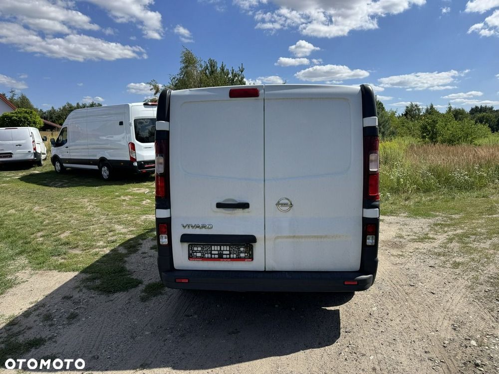 Opel Vivaro - 6