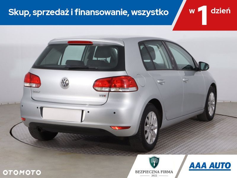 Volkswagen Golf - 7