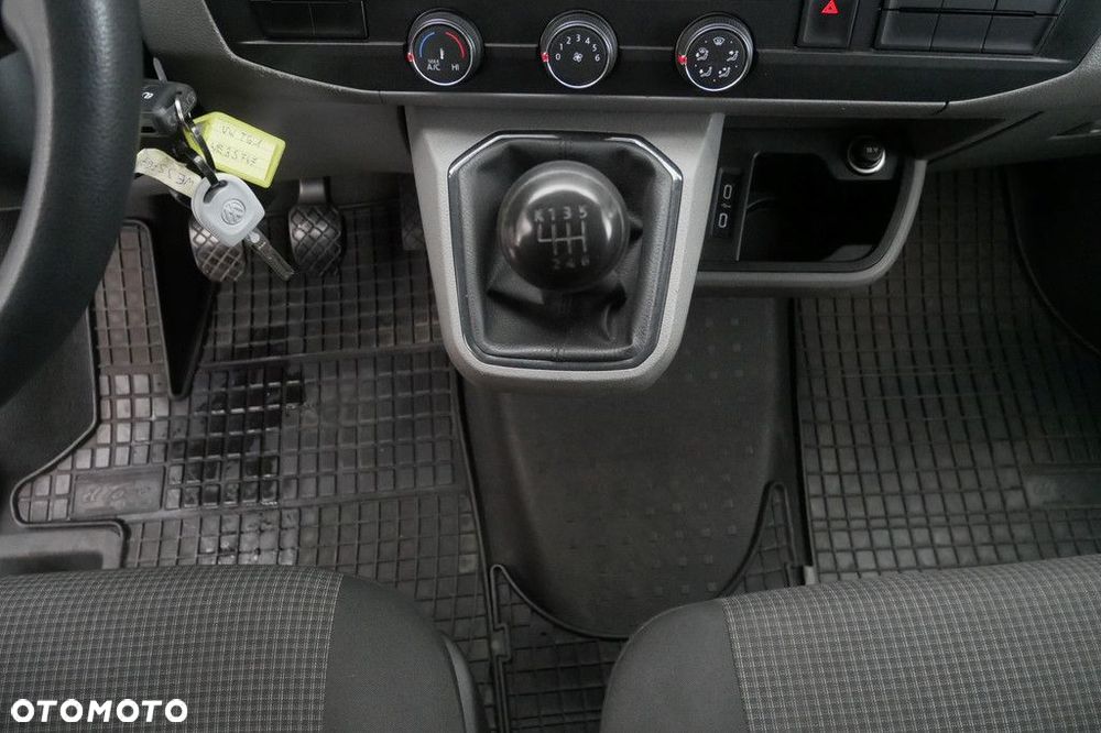 Volkswagen Transporter 2.0 Tdi 6-Biegowa 150km 3400 - 11