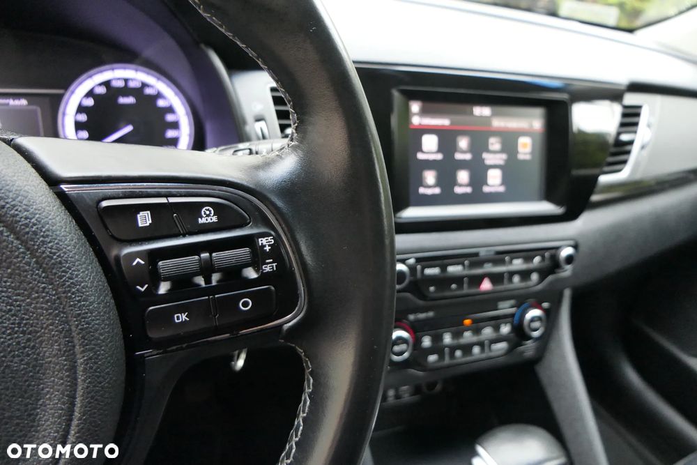 Kia Niro 1.6 GDI HEV 2WD OPF Edition 7 - 27