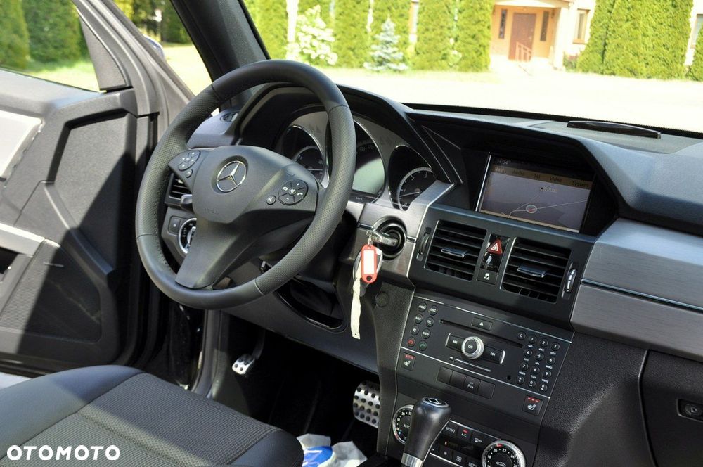 Mercedes-Benz GLK - 26