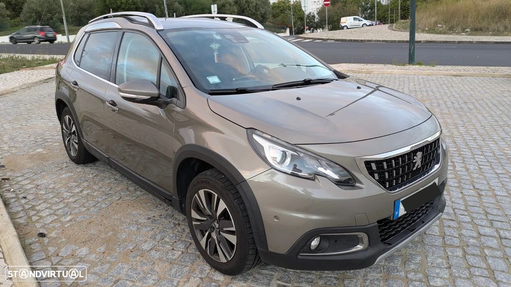 Peugeot 2008 PureTech 110 GPF Stop&Start EAT6 Allure - 1